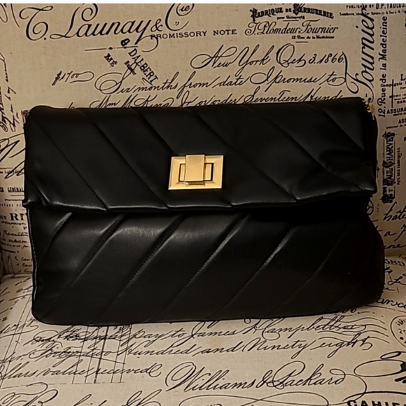 Steve Madden Handbags - Quilted bag